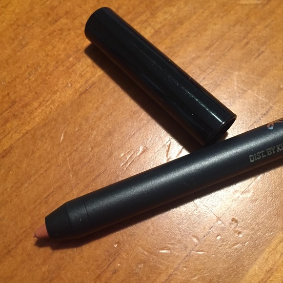 Kylie Cosmetics Lip Liner 👄 - Picture 5 of 8